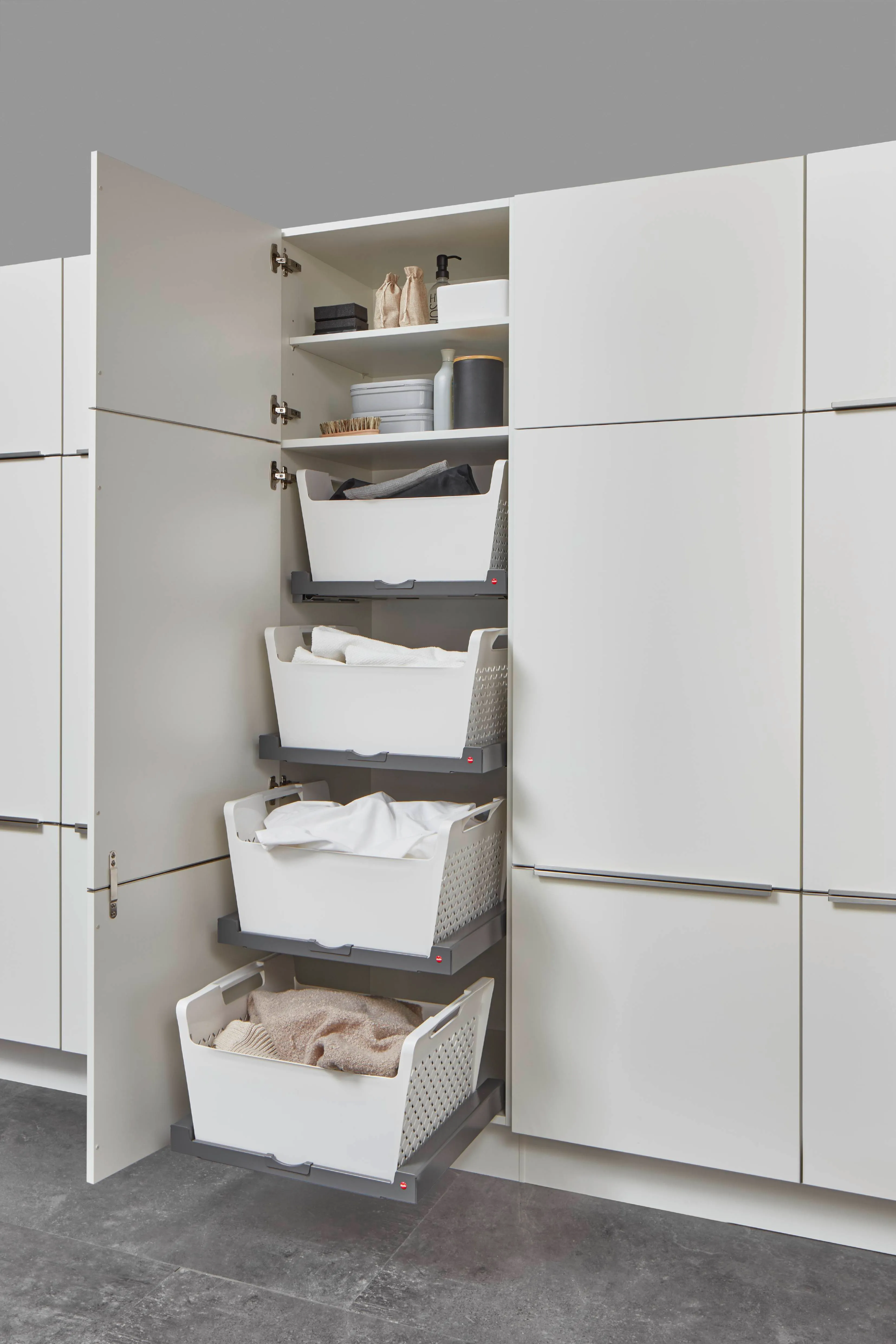 Senso 488 Lacquered, premium honed white — detajl 1