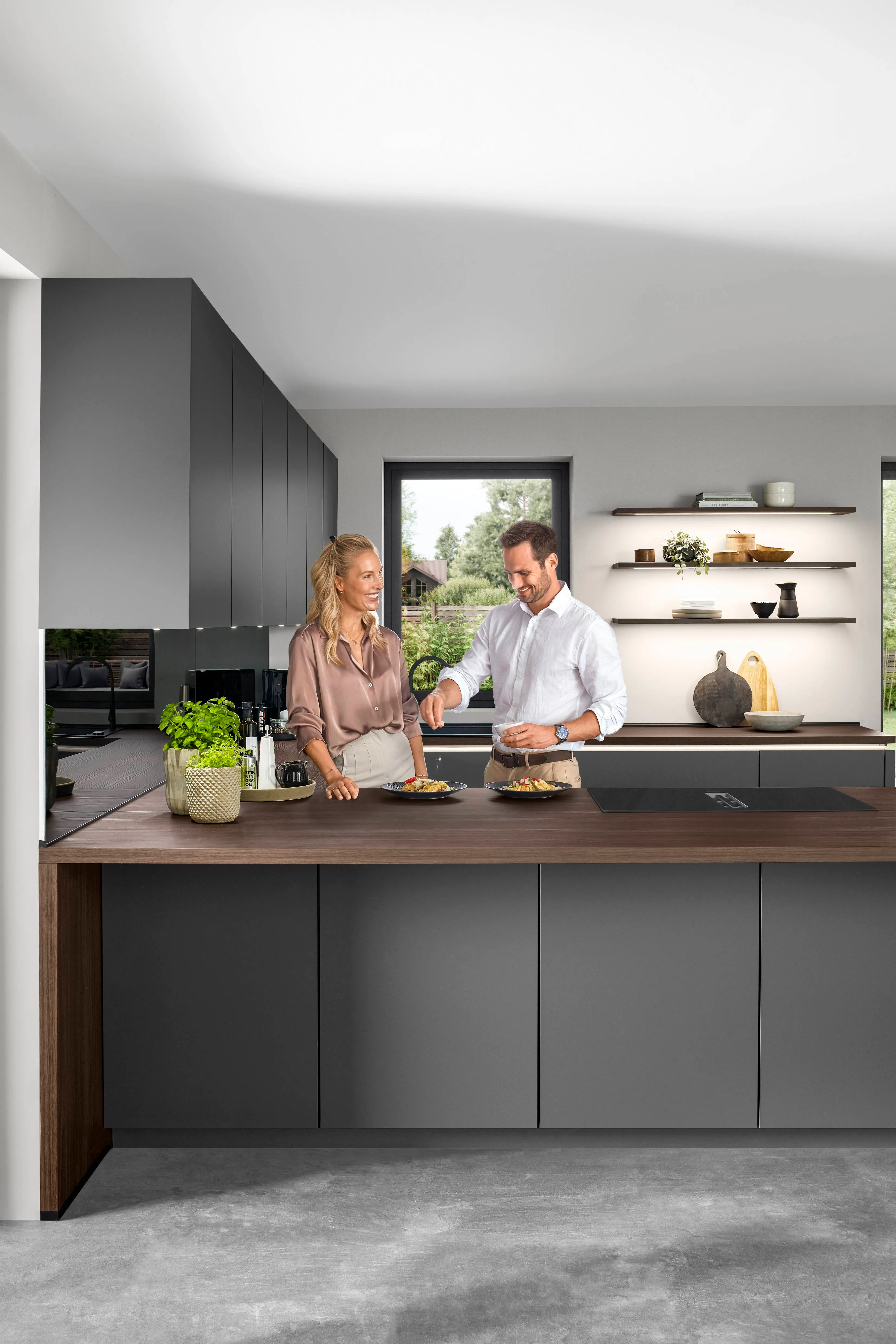 Senso 491 Lacquer, premium honed slate grey — ambient 6