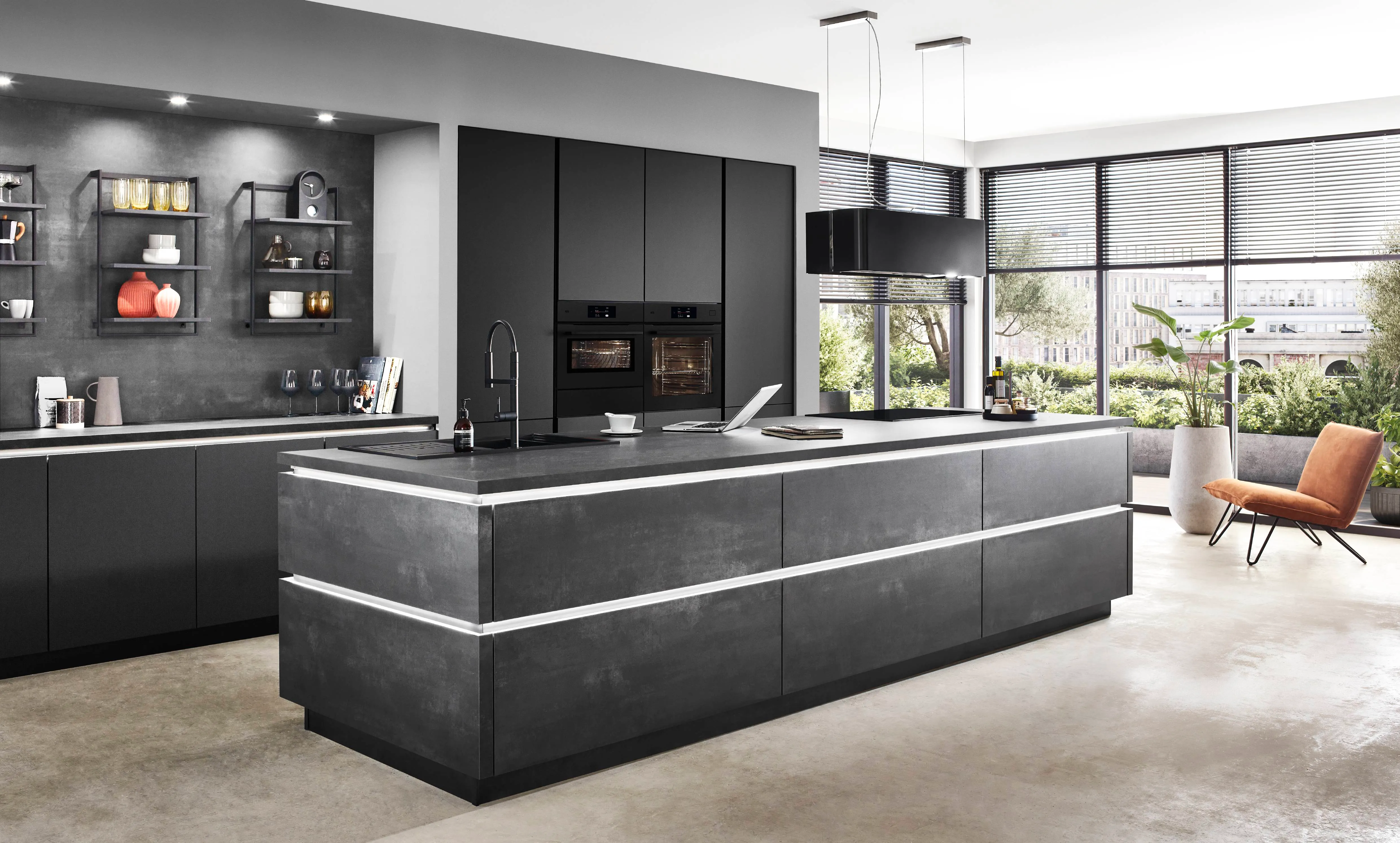 Laser 463 Black Concrete reproduction — ambient 2
