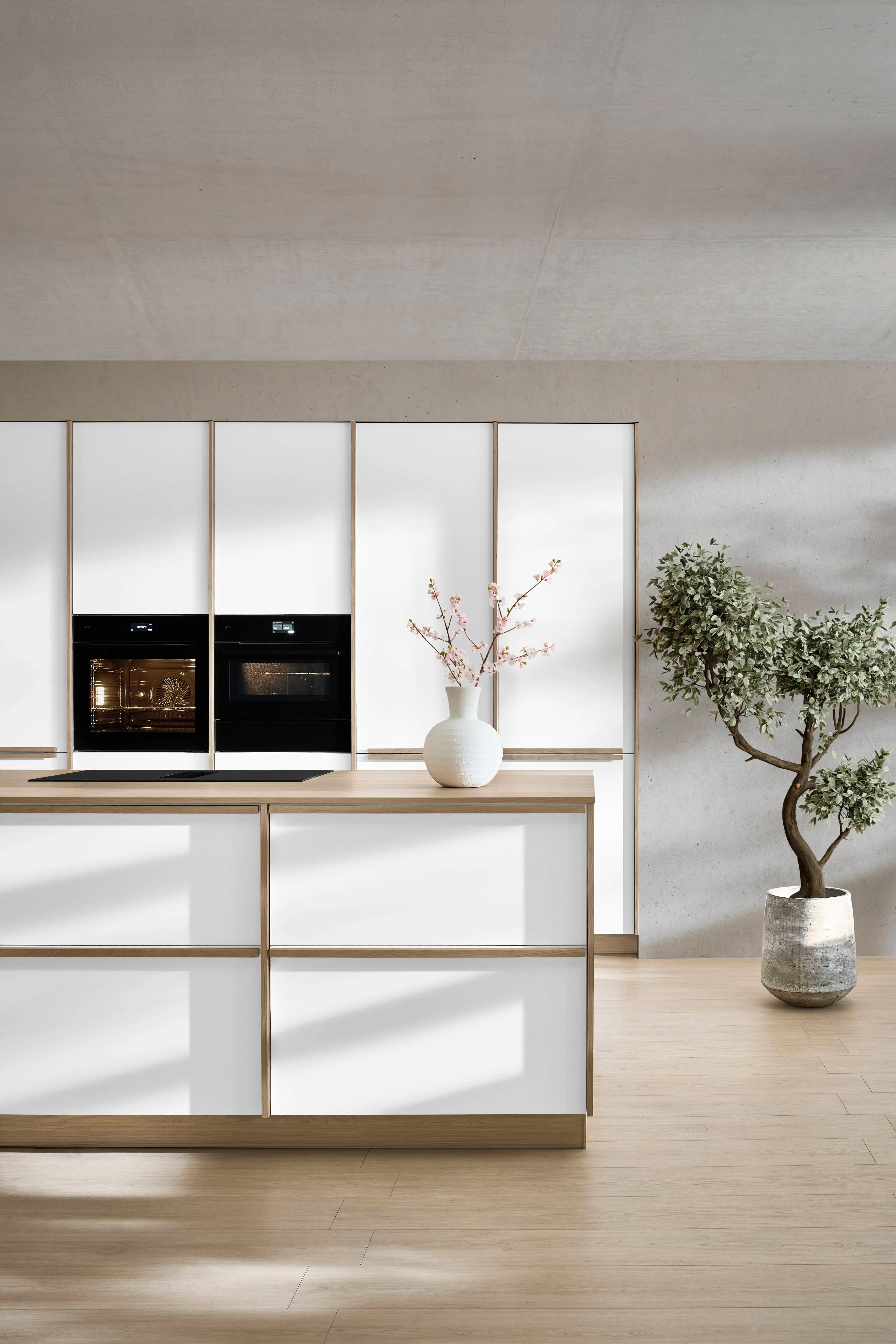 Senso 488 Lacquered, premium honed white — ambient 17