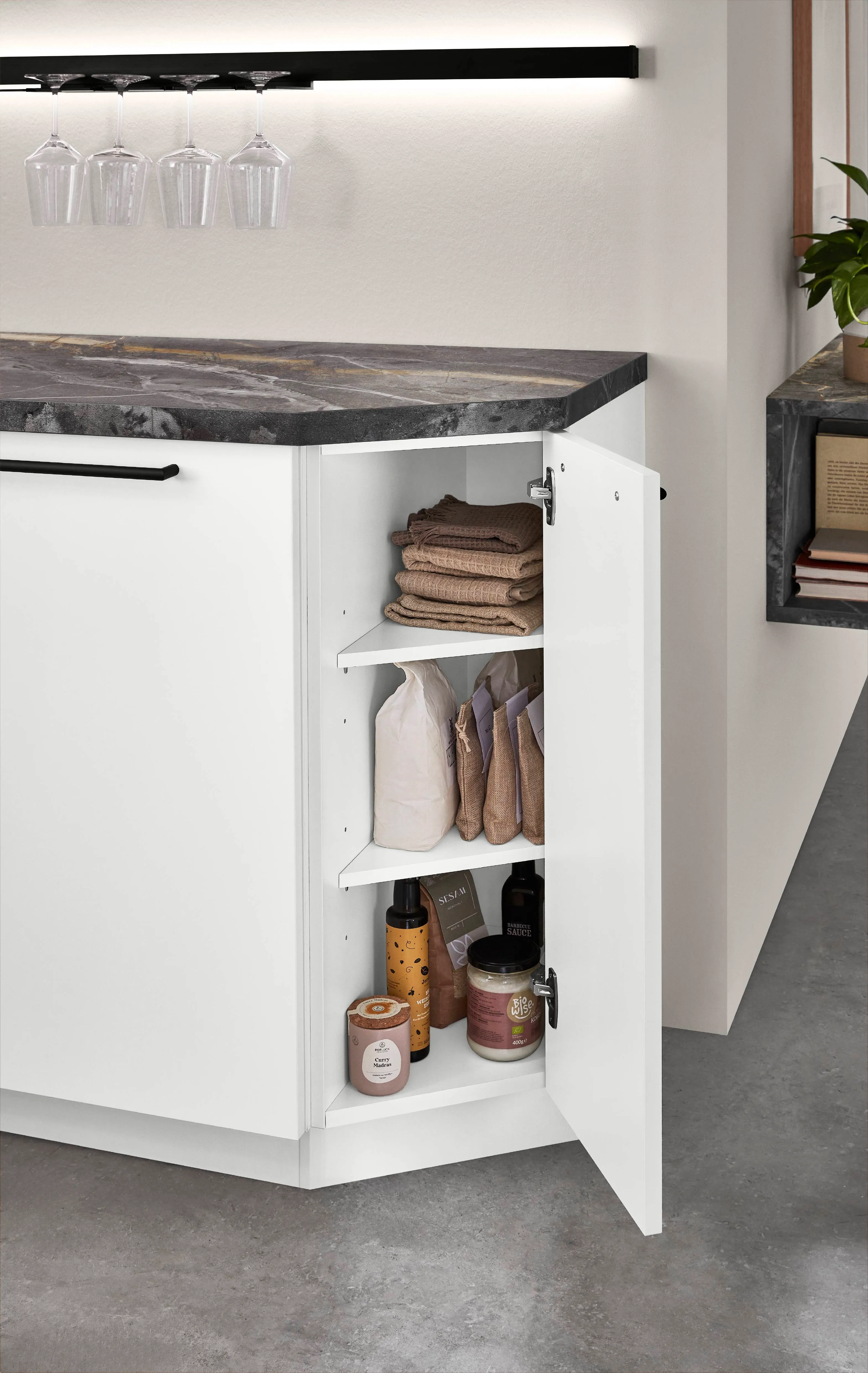Senso 488 Lacquered, premium honed white — detajl 24