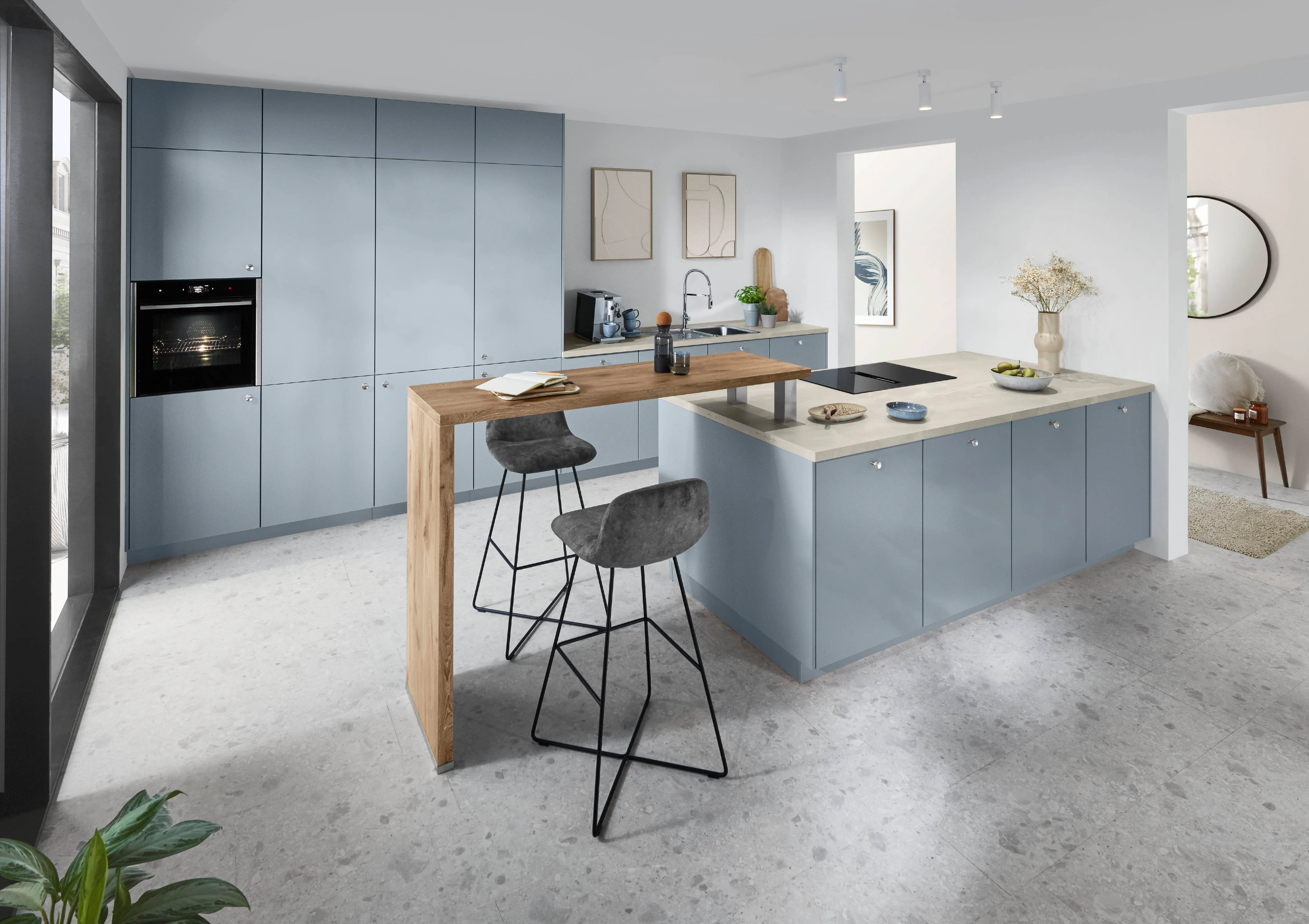 Senso 485 Lacquer, premium honed sky — ambient 2