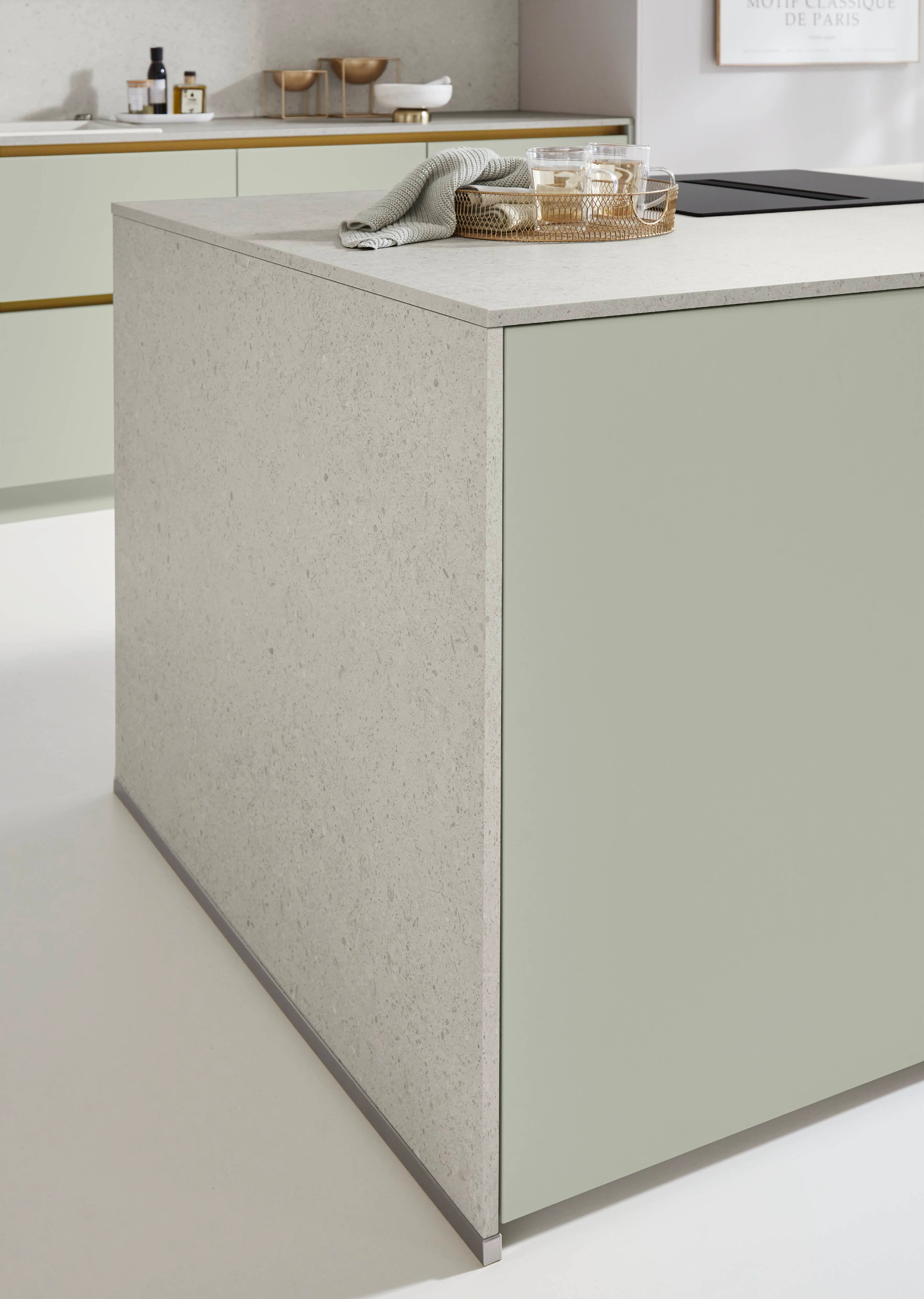 Senso 494 Lacquer, premium honed jade — ambient 3
