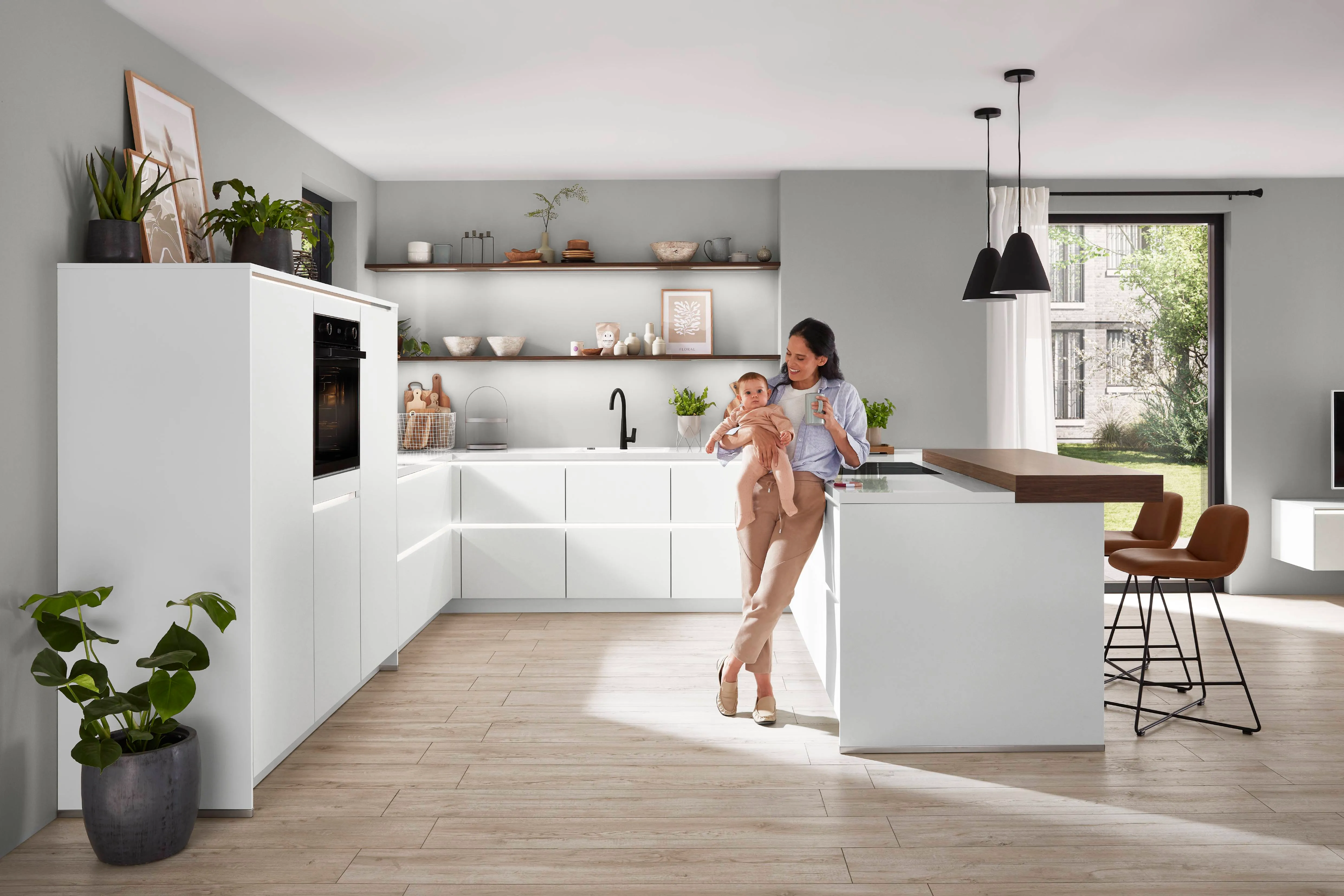 Senso 490 Lacquer, premium honed alpine white — ambient 11