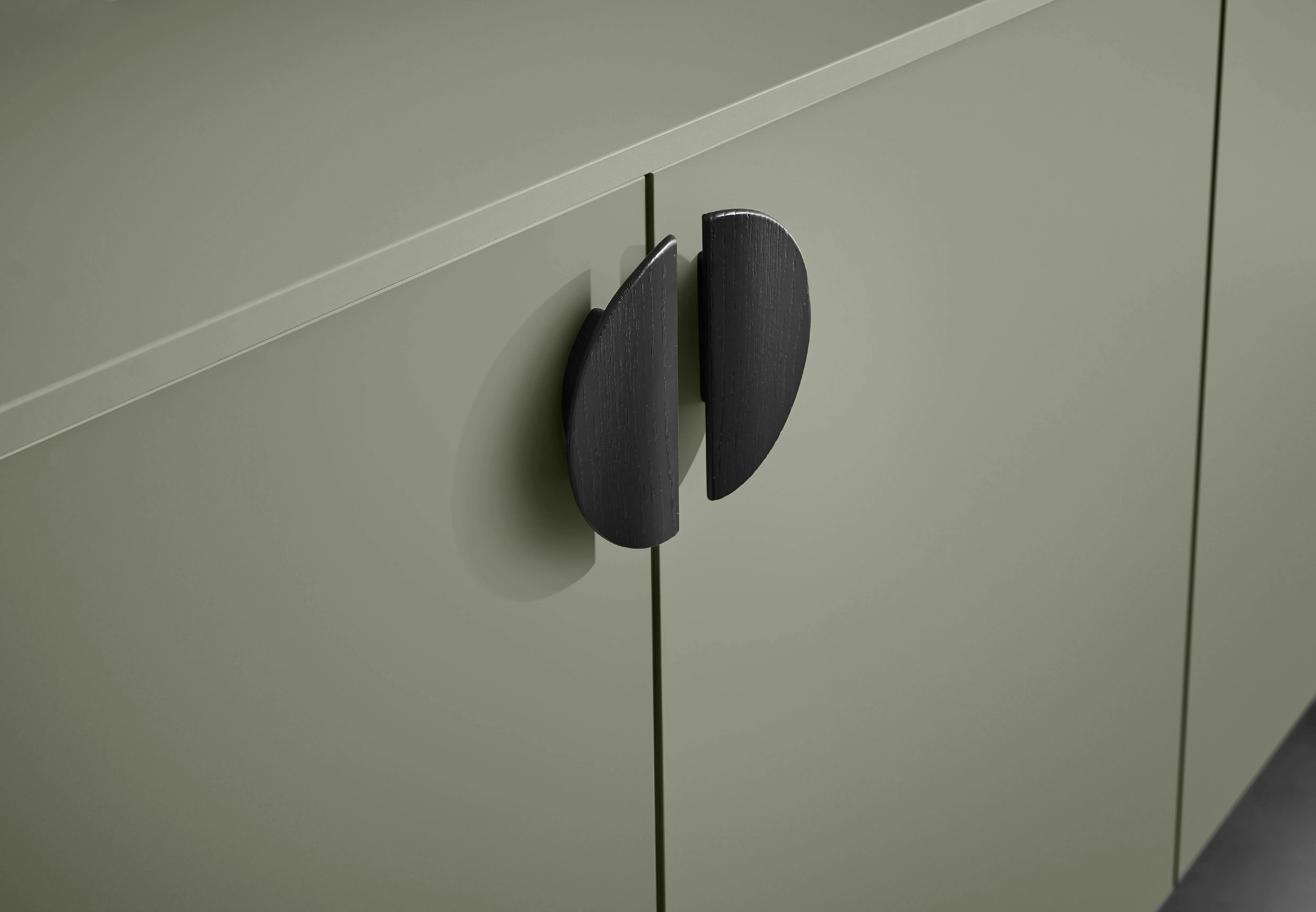 Senso 495 Lacquer, premium honed olive — detajl 18
