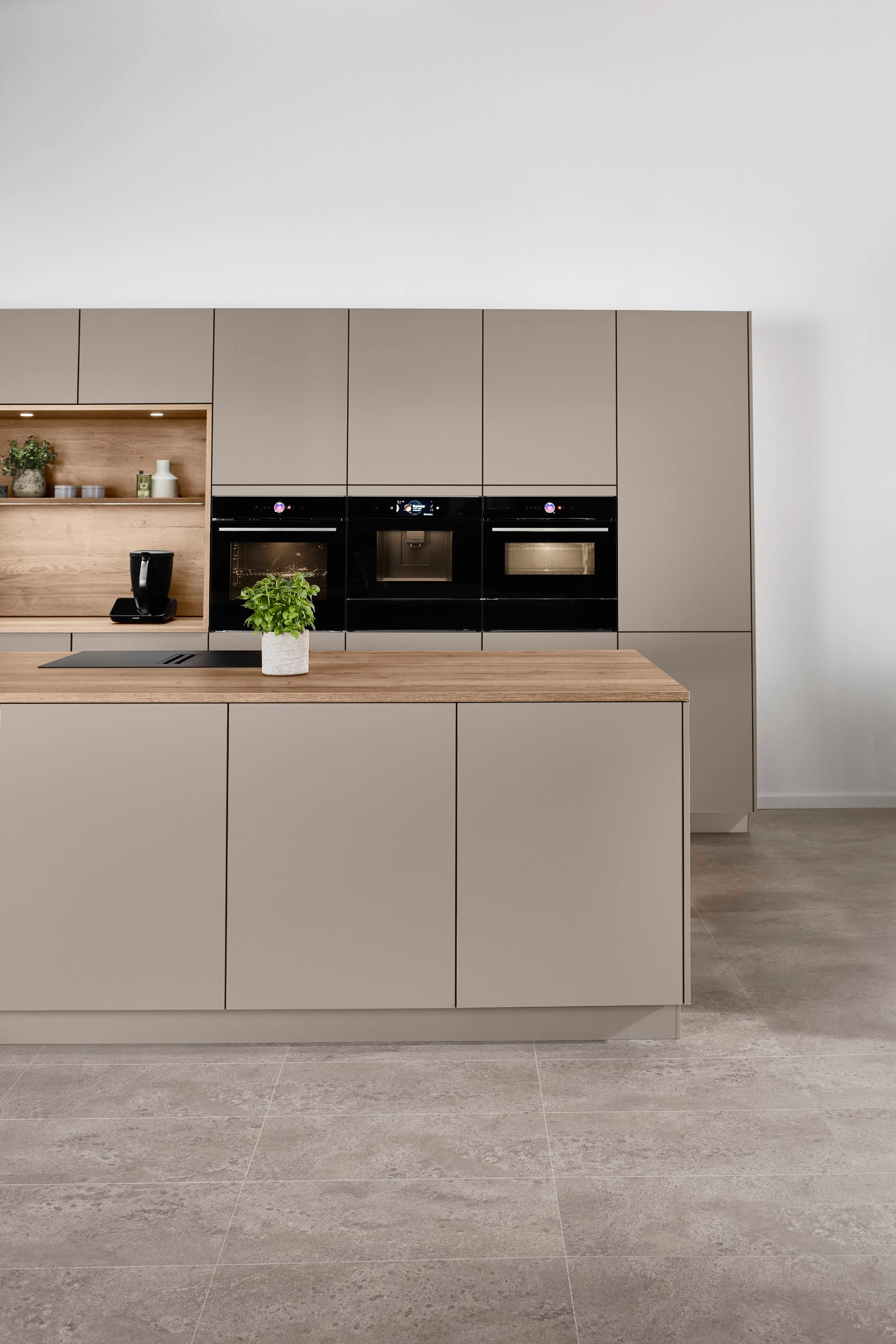 Senso 483 Lacquer, premium honed macchiato — detajl 1