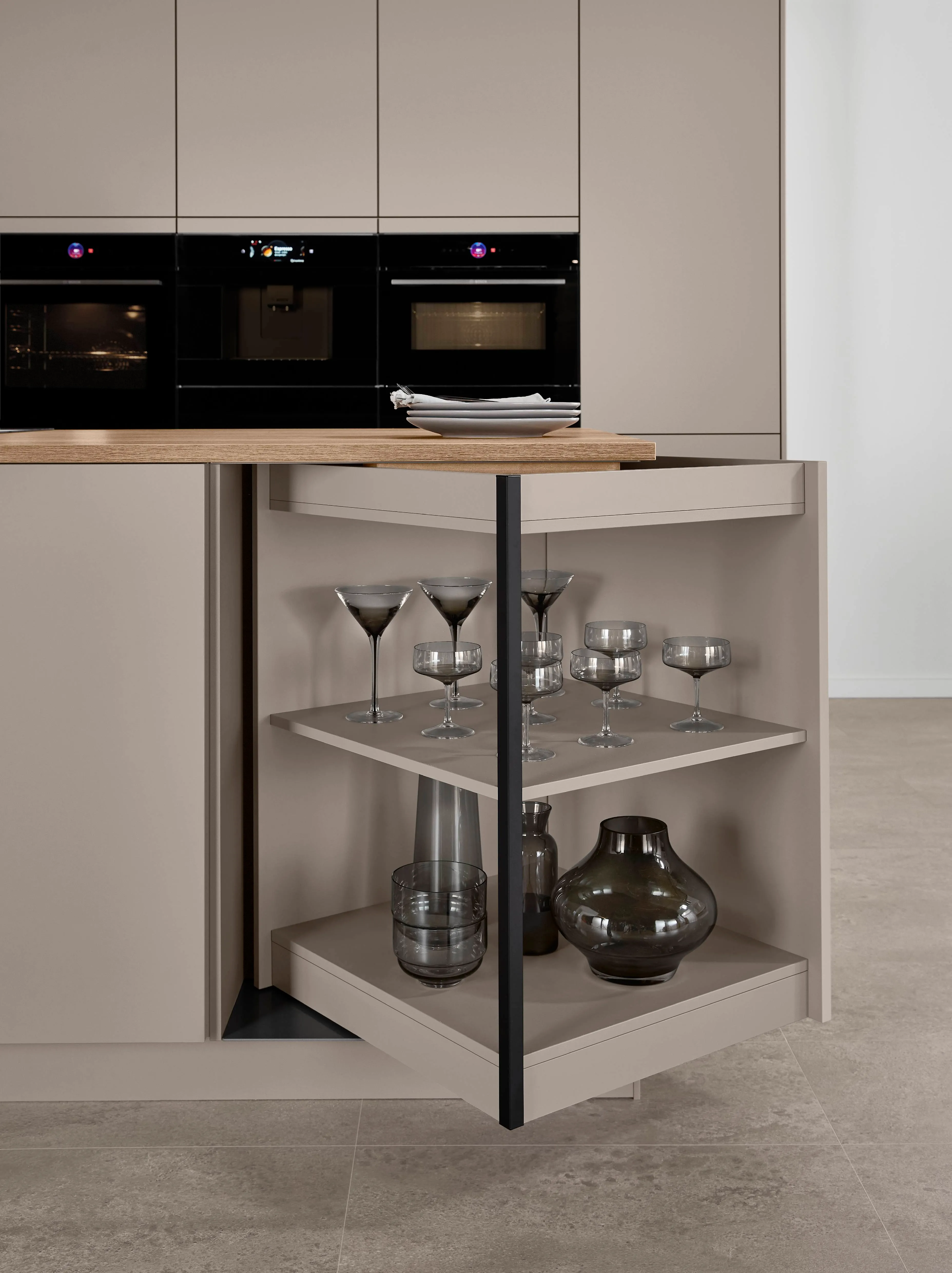 Senso 483 Lacquer, premium honed macchiato — detajl 3