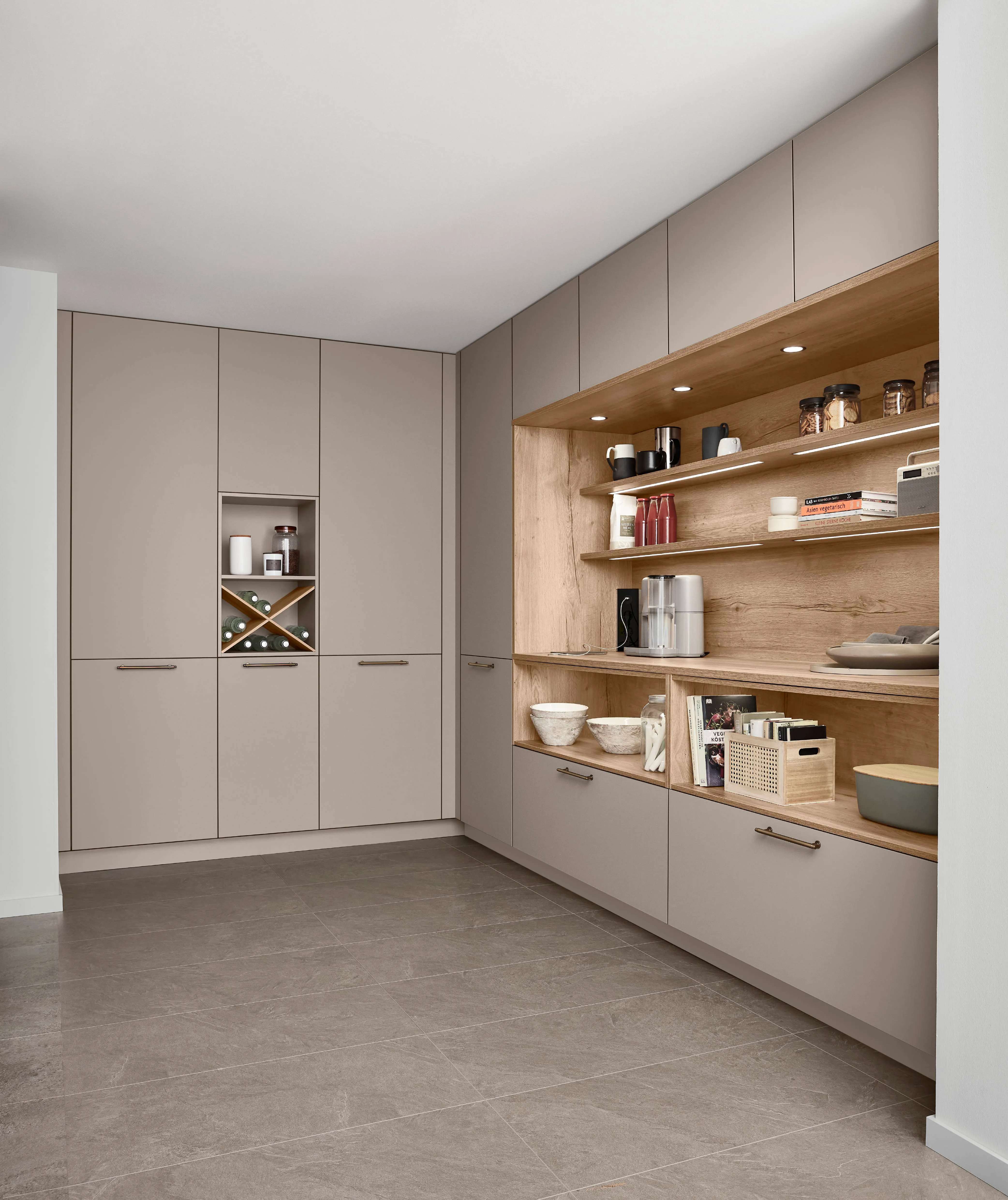Senso 483 Lacquer, premium honed macchiato — ambient 3