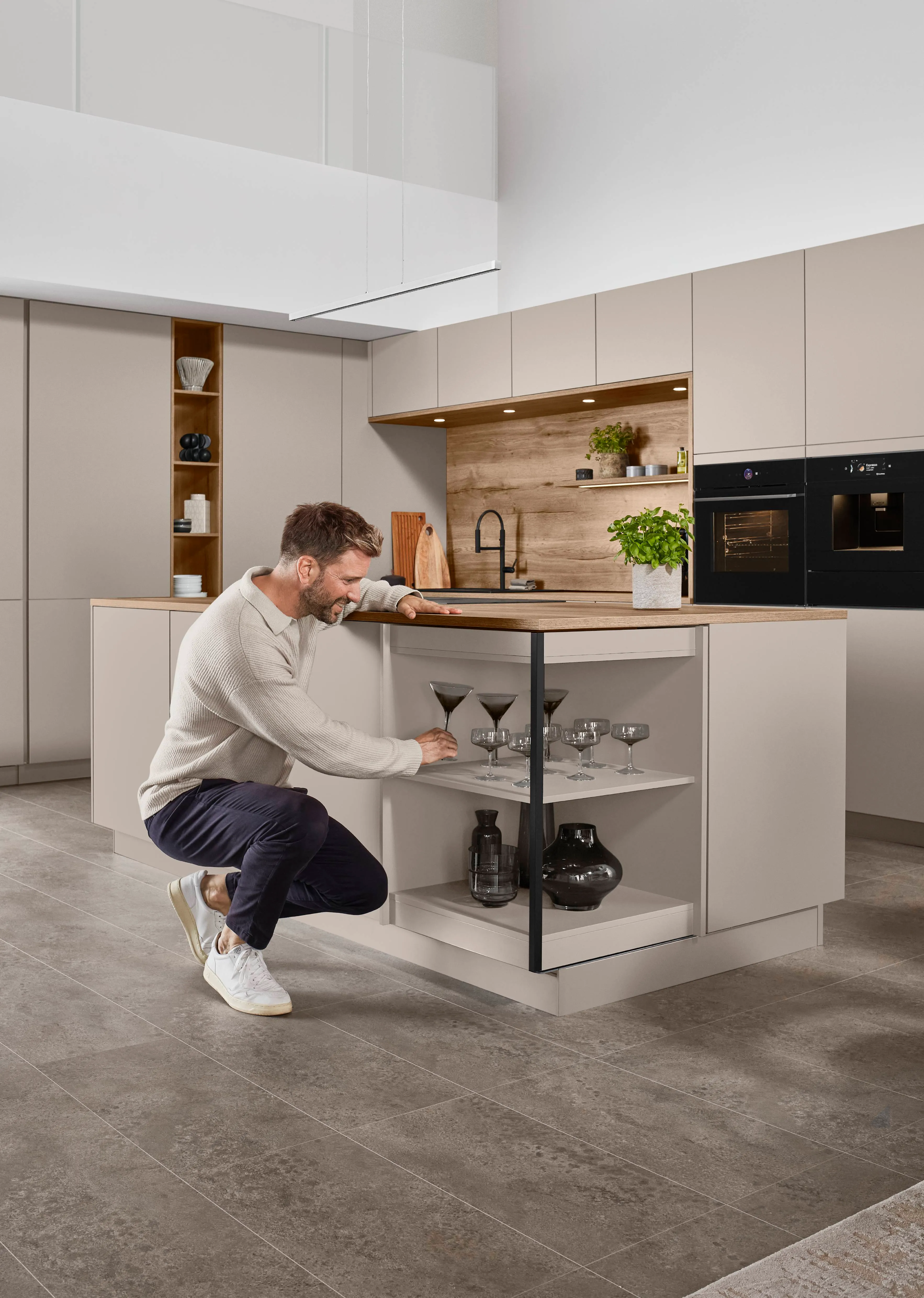 Senso 483 Lacquer, premium honed macchiato — detajl 25